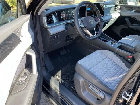 New 2026 Volkswagen Tiguan S FWD image 16