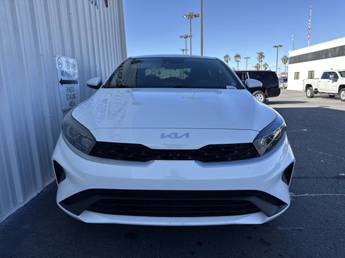 Used 2024 Kia Forte LX image 6