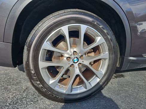 Used 2023 BMW X5 sDrive40i w/ Premium Package image 13