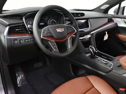 New 2026 Cadillac XT5 Premium Luxury w/ Driver Assist Package AWD/4WD image 12