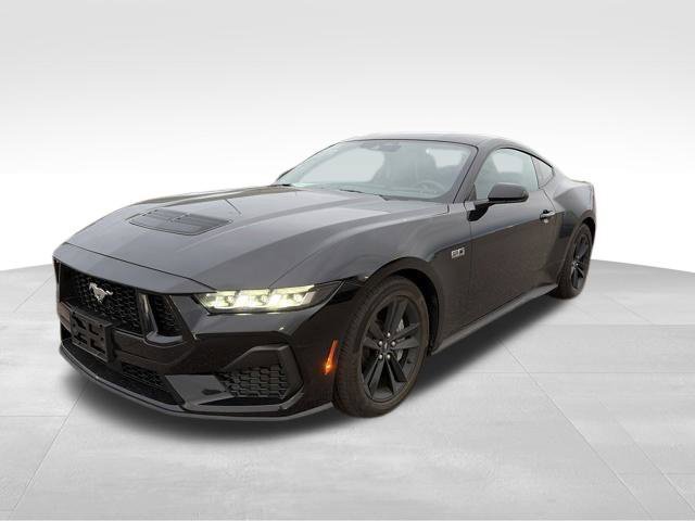 Used 2024 Ford Mustang GT RWD image 4