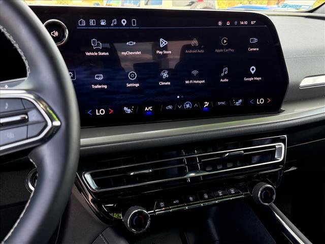 Certified 2026 Chevrolet Traverse LT FWD image 20