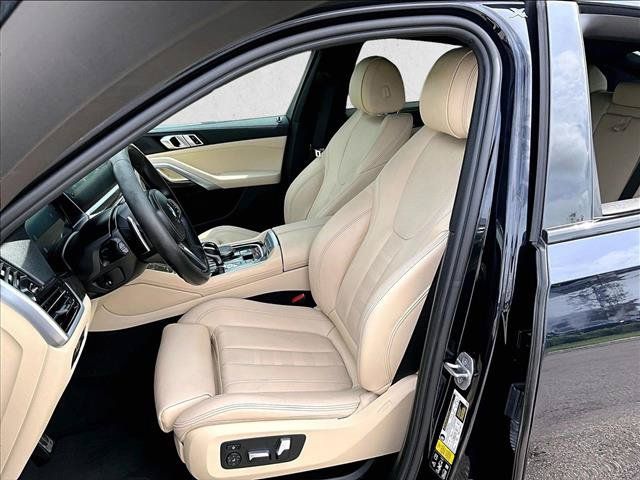 Used 2022 BMW X6 xDrive40i w/ M Sport Package AWD/4WD image 24