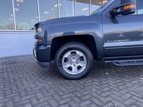 Used 2017 Chevrolet Silverado 1500 LT w/ All Star Edition image 10