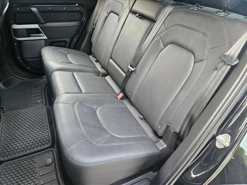 Used 2024 Land Rover Defender 110 S AWD/4WD image 15
