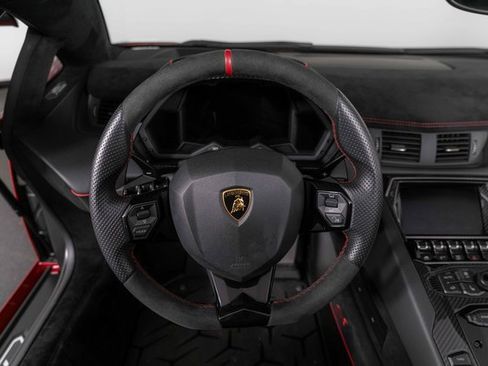 Used 2017 Lamborghini Aventador LP 750-4 Superveloce image 17