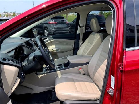 Used 2018 Ford Escape Titanium FWD image 9