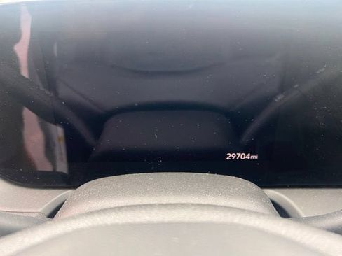 Certified 2025 Buick Encore GX Preferred AWD/4WD image 6