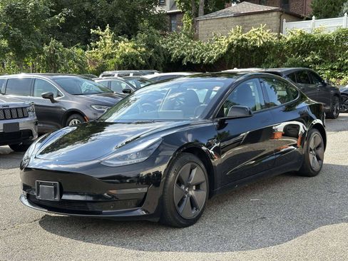 Used 2023 Tesla Model 3 Standard Range RWD image 7