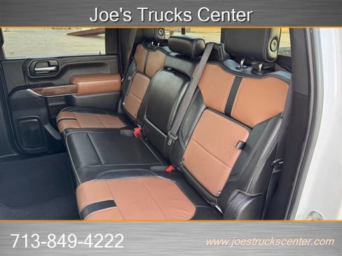 Used 2020 Chevrolet Silverado 2500 High Country image 33