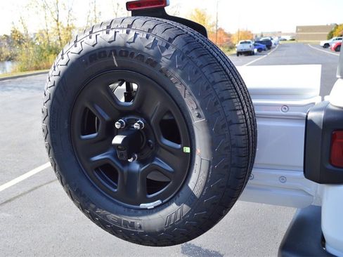 New 2026 Jeep Wrangler Sport image 33