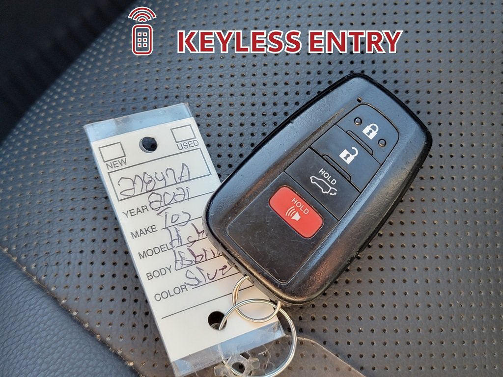 Used 2021 Toyota Highlander Limited AWD/4WD image 37