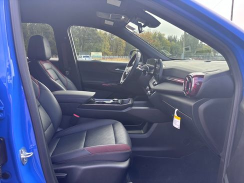 New 2025 Chevrolet Equinox RS image 41