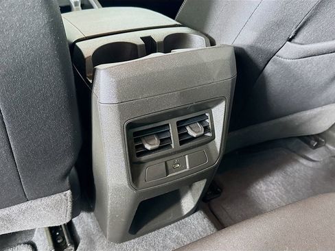 Used 2023 Chevrolet Colorado LT w/ LT Convenience Package II image 28