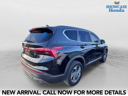 Used 2023 Hyundai Santa Fe SE FWD image 5