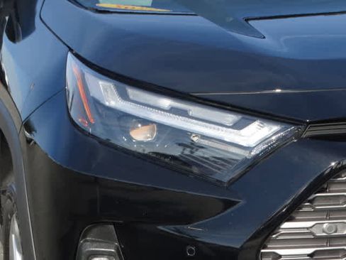 Used 2025 Toyota RAV4 Limited w/ Advanced Technology Package image 5