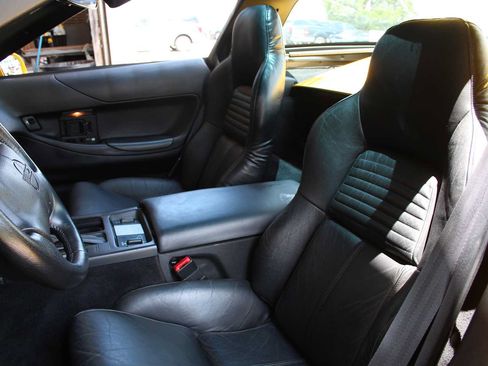 Used 1995 Chevrolet Corvette Coupe RWD image 27