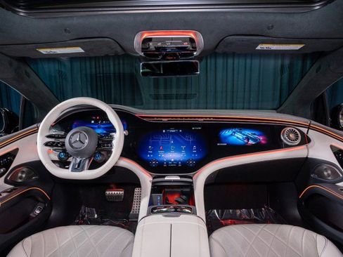 Certified 2024 Mercedes-Benz EQS AMG 4MATIC image 14