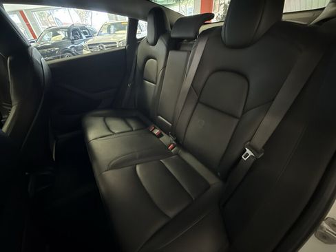 Used 2019 Tesla Model 3 Long Range RWD image 26