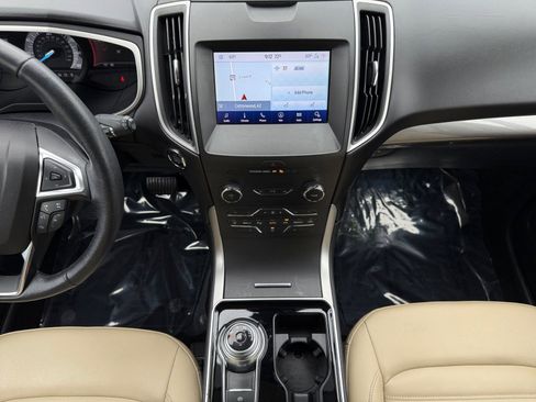 Used 2020 Ford Edge SEL image 14