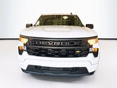 Used 2024 Chevrolet Silverado 1500 Custom AWD/4WD image 4