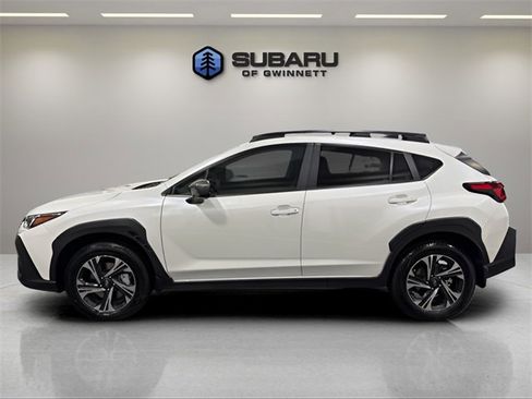 Certified 2024 Subaru Crosstrek 2.0i Premium image 2