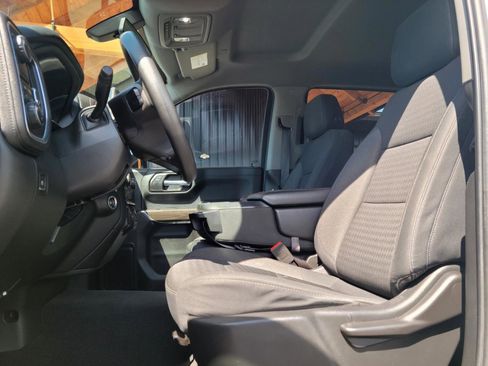 Used 2020 Chevrolet Silverado 1500 RST w/ RST Value Package image 14