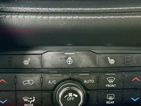 Used 2021 Dodge Durango GT image 21