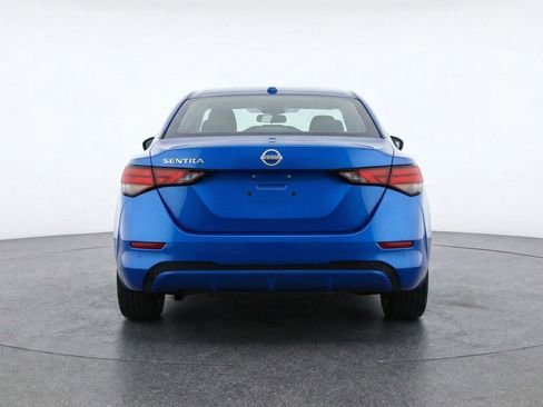 Used 2025 Nissan Sentra SV FWD image 7