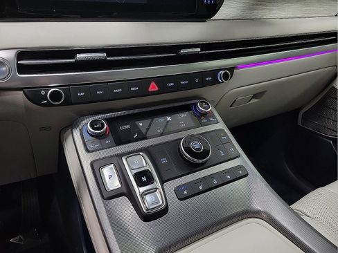 Used 2025 Hyundai Palisade Calligraphy FWD image 20
