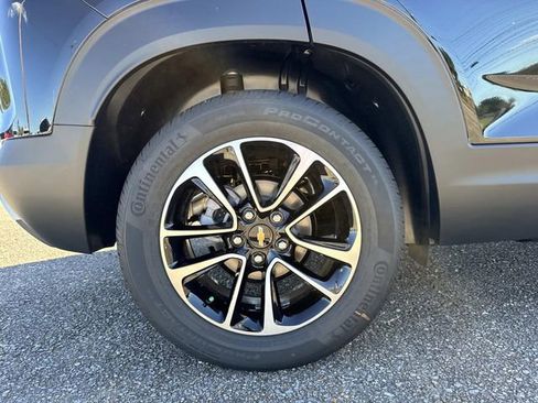 New 2026 Chevrolet TrailBlazer LT w/ Convenience Package FWD image 9