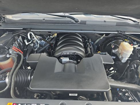 Used 2020 Chevrolet Tahoe LT AWD/4WD image 38