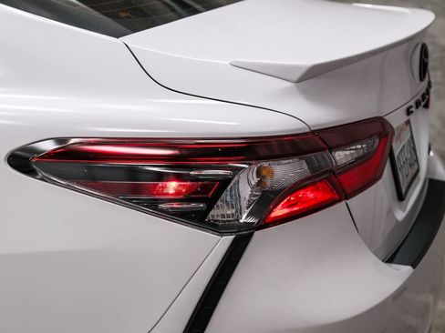 Used 2023 Toyota Camry SE w/ Convenience Package FWD image 14