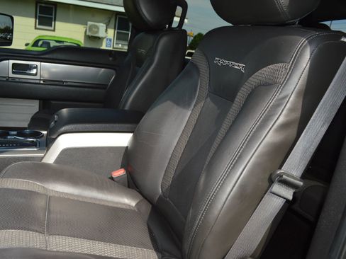 Used 2014 Ford F150 Raptor w/ Equipment Group 801A Luxury AWD/4WD image 16