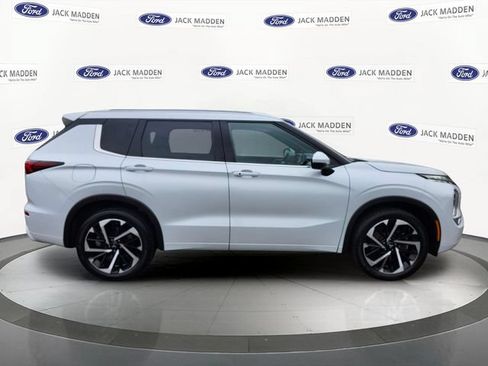 Used 2022 Mitsubishi Outlander SEL AWD/4WD image 6