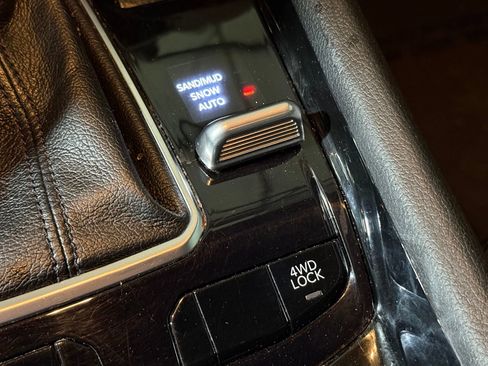 Used 2023 Jeep Compass Altitude image 26