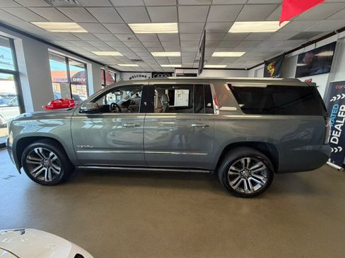 Used 2018 GMC Yukon XL Denali AWD/4WD image 9
