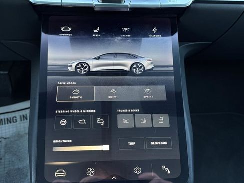 Used 2024 Lucid Air Touring image 52