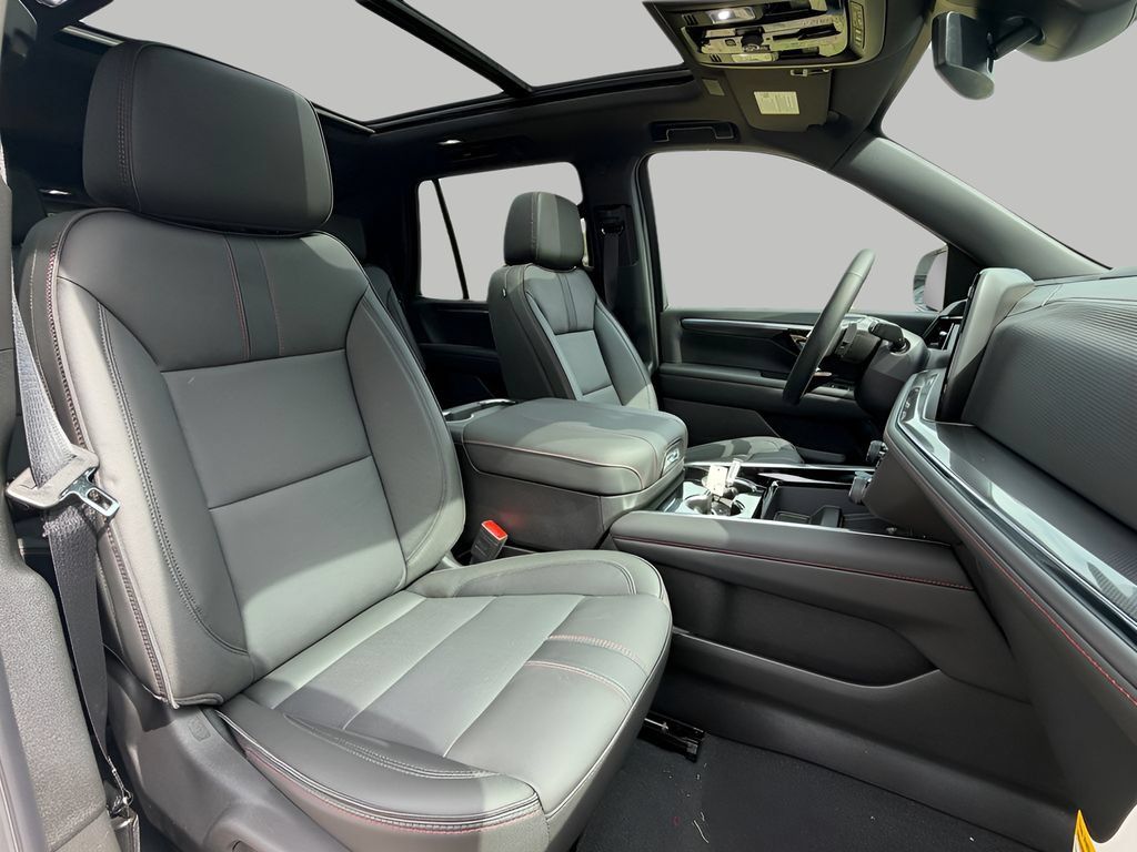 New 2026 Chevrolet Tahoe RST AWD/4WD image 13