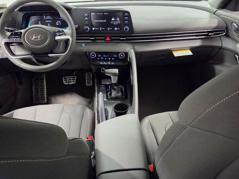 New 2026 Hyundai Elantra Sport FWD image 8
