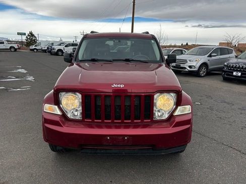 Used 2012 Jeep Liberty Sport image 5