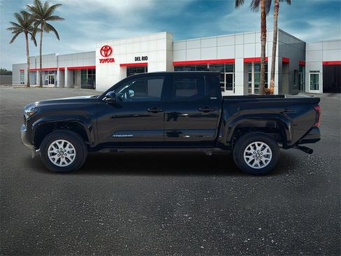 New 2026 Toyota Tacoma SR5 image 5
