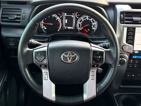 Used 2023 Toyota 4Runner Limited image 15