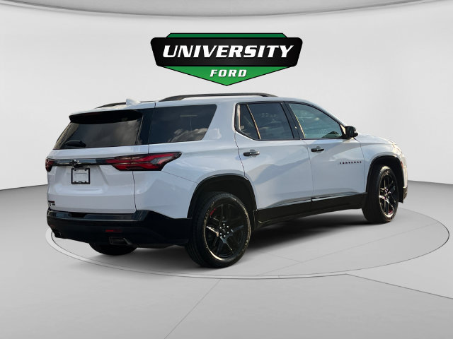 Used 2024 Chevrolet Traverse Premier w/ Redline Edition FWD image 3