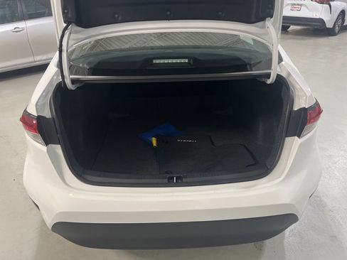 Used 2026 Toyota Corolla LE image 12