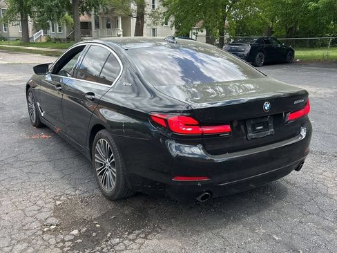 Used 2018 BMW 530e xDrive AWD/4WD image 8