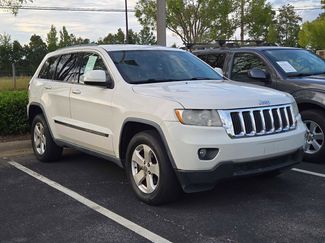 Used 2012 Jeep Grand Cherokee Laredo video 1