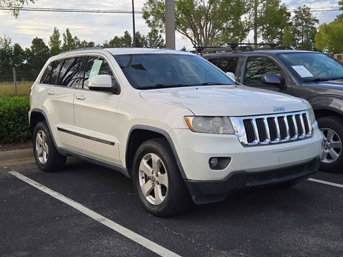 Used 2012 Jeep Grand Cherokee Laredo image 1