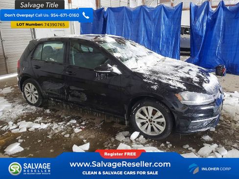 Used 2021 Volkswagen Golf 4-Door FWD image 5
