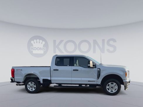 Used 2026 Ford F250 XLT image 2